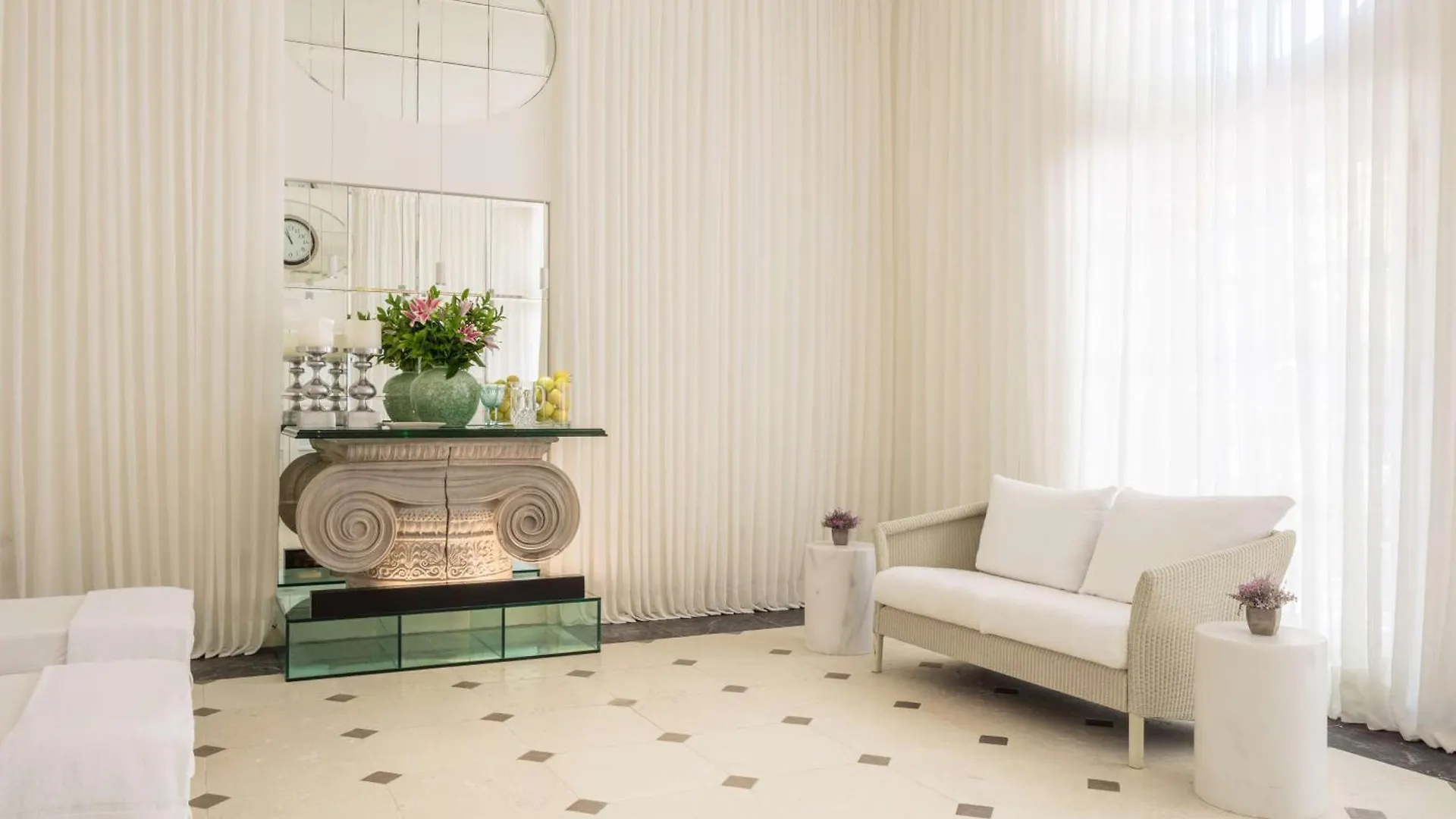 Anantara Villas & Suites Marbella Benahavis Εστεπόνα 0*,  Ισπανία